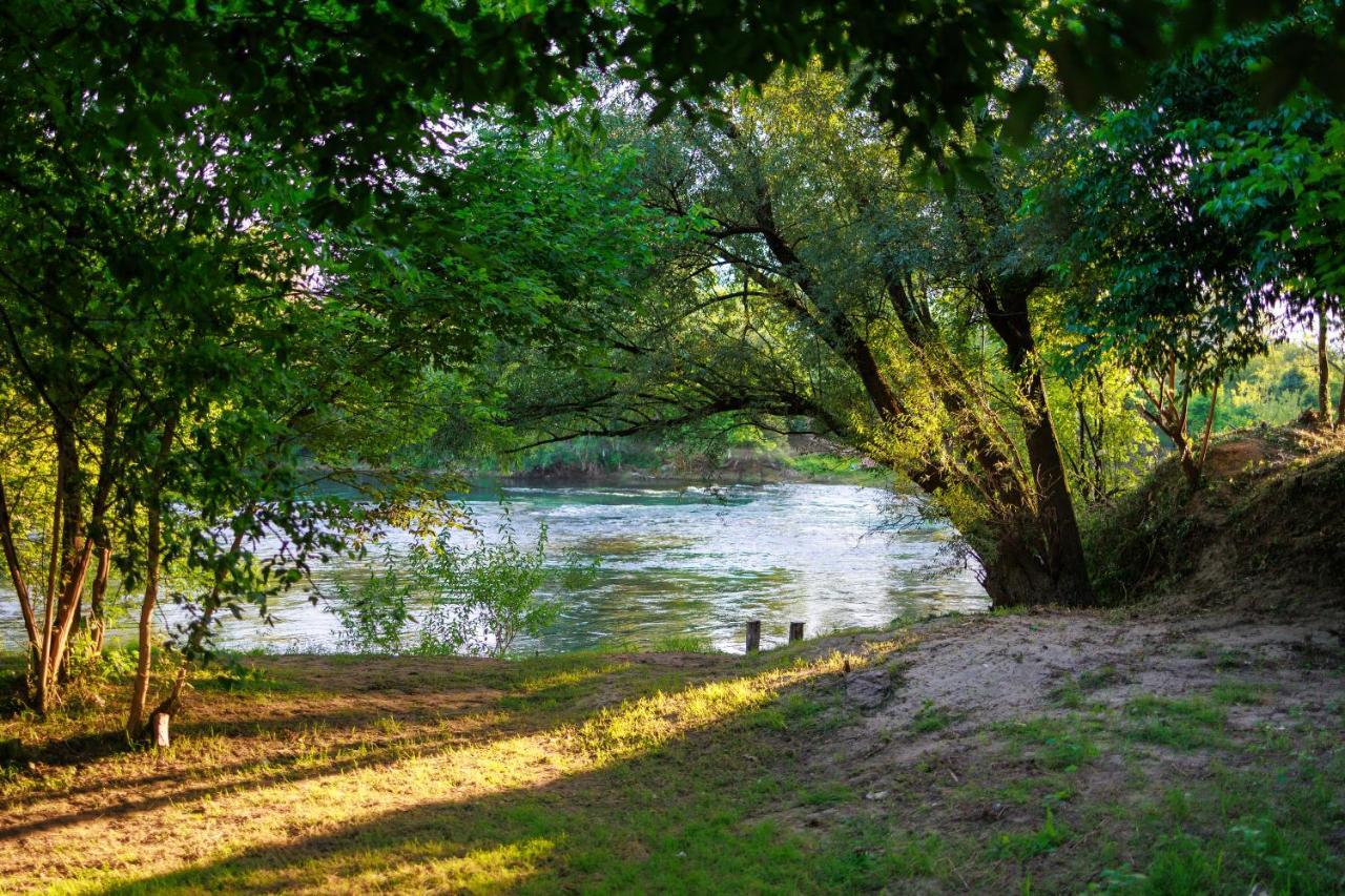 Resort La Familia Bihać Esterno foto