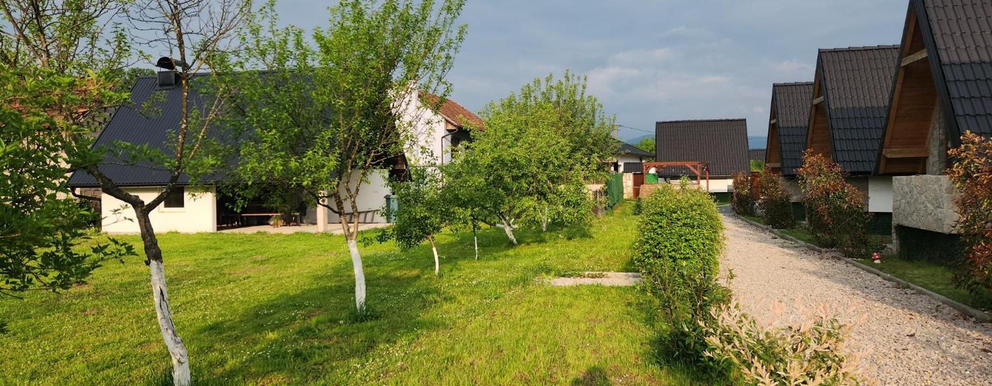 Resort La Familia Bihać Esterno foto